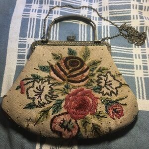 Vintage In’s Beaded Floral Tapestry Handbag Purse ~ Cottagecore/Grannycore